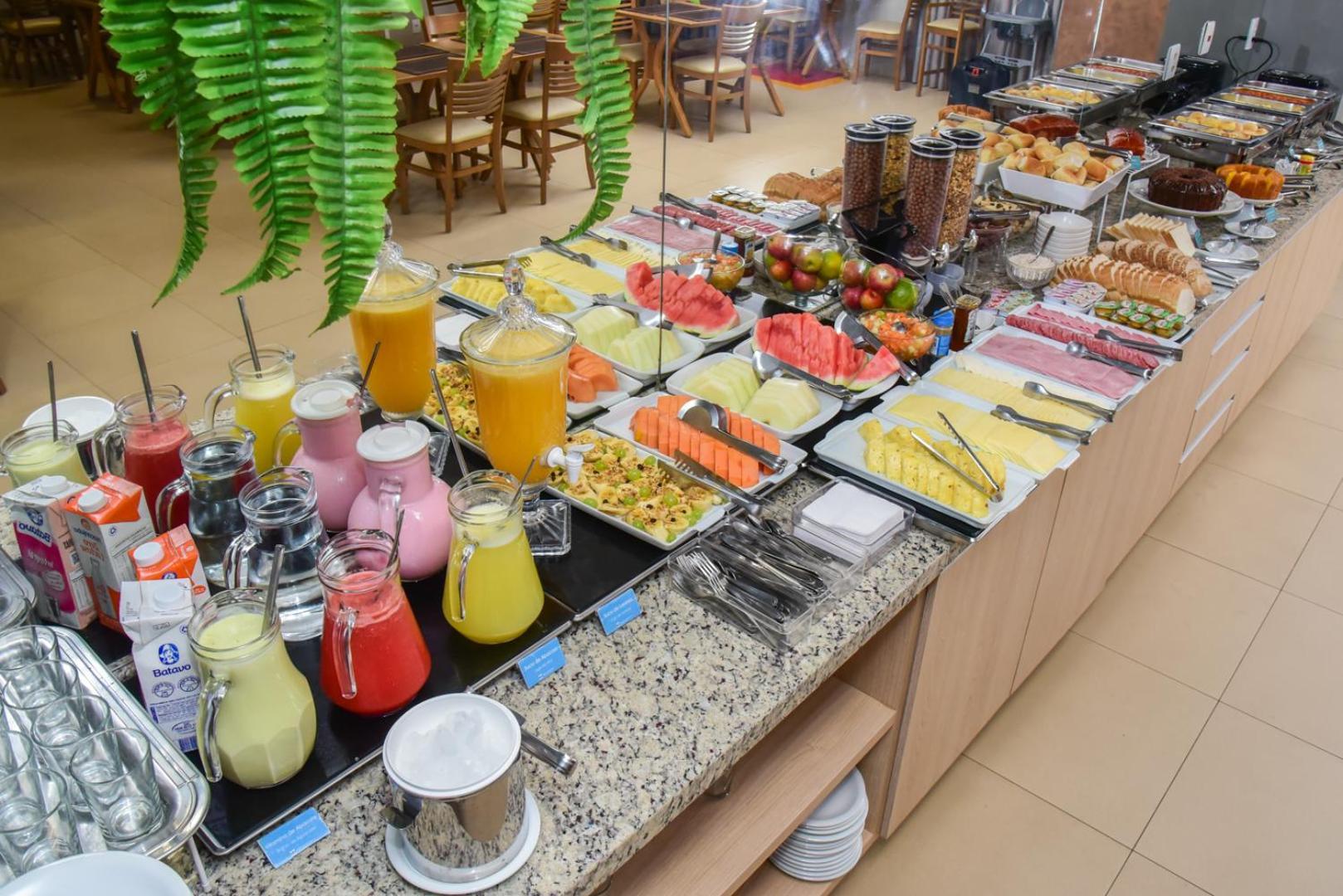 Hotel Plaza Garden Cascavel  Exteriér fotografie